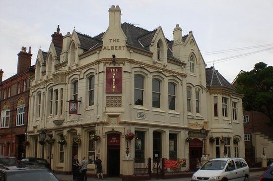 The Albert Hotel